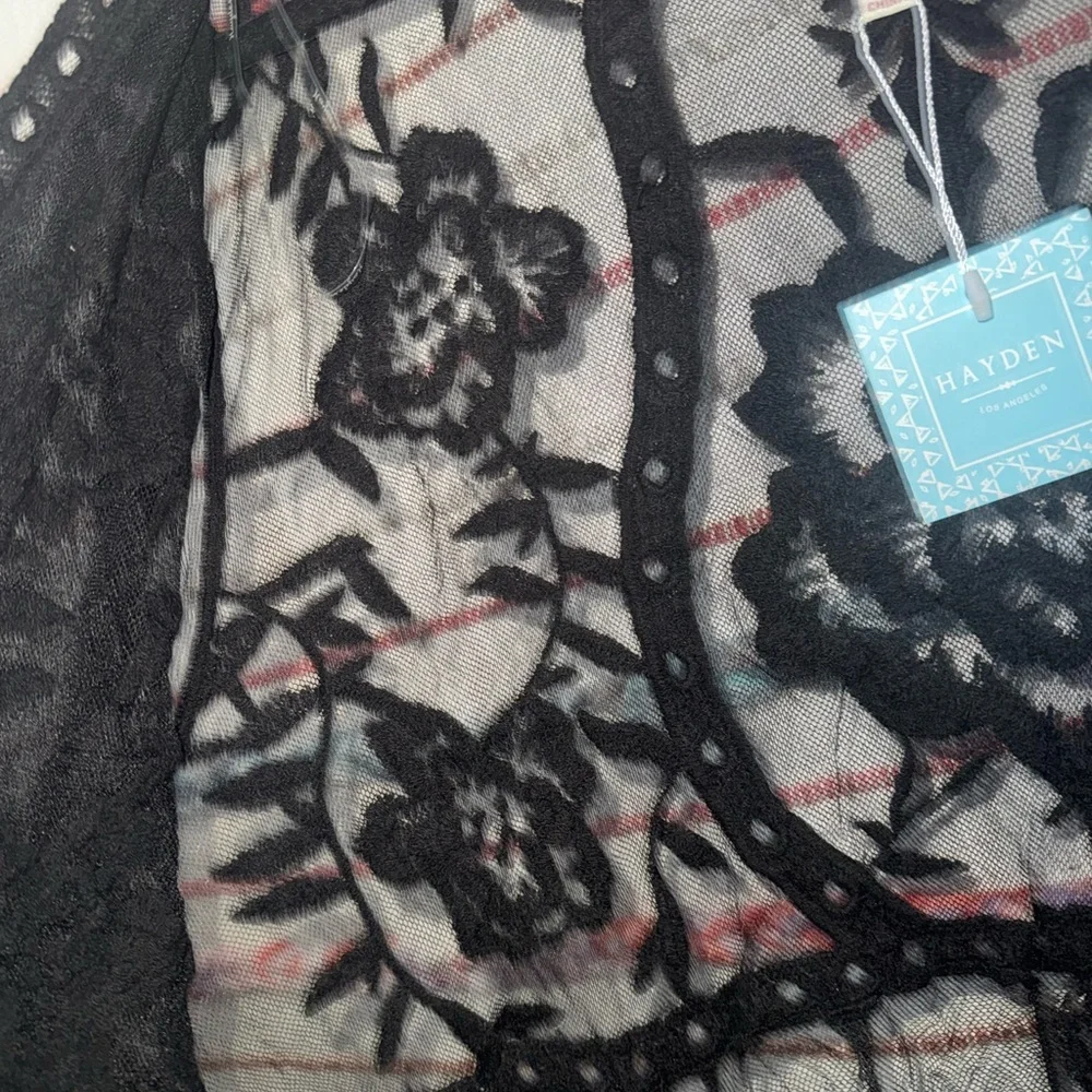 Hayden Black‎ Floral Lace Kimono